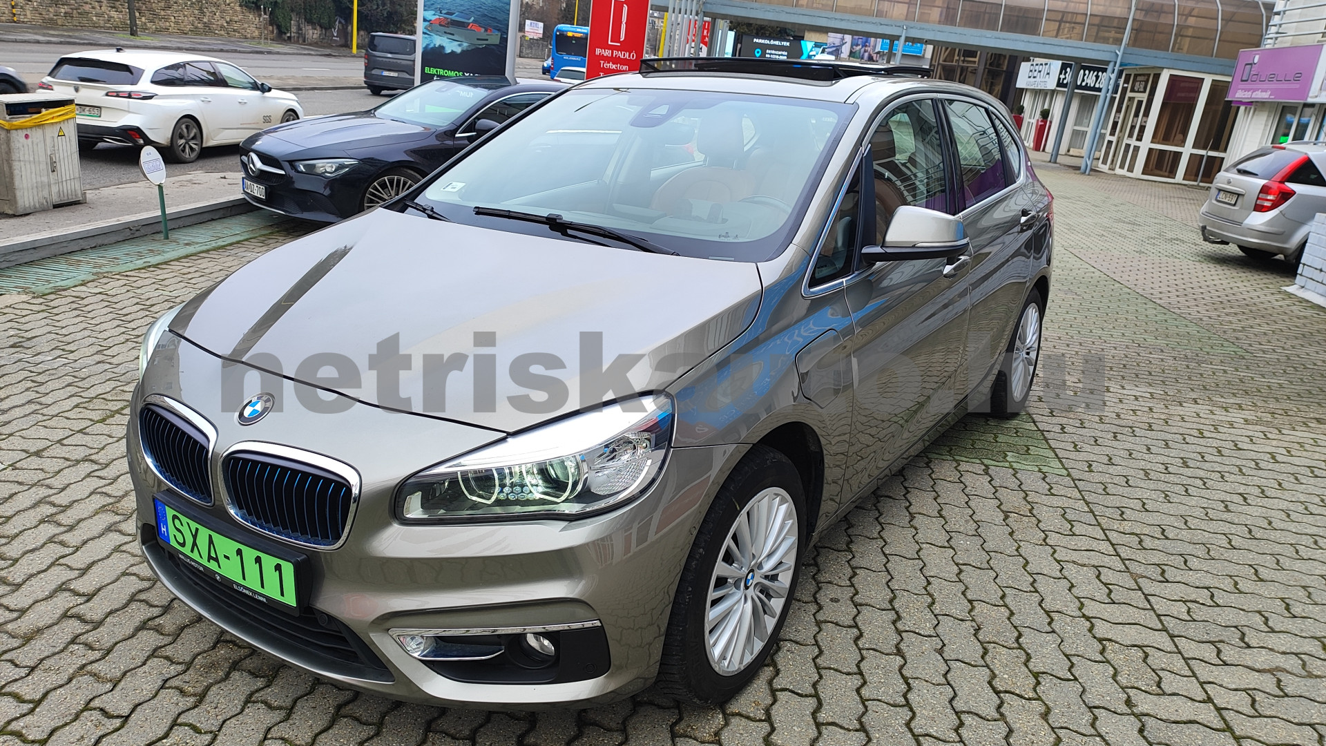 BMW 2-es sorozat 225xe iPerformance Sport Aut. személygépkocsi - 1499cm3 Hybrid 121387 12/12