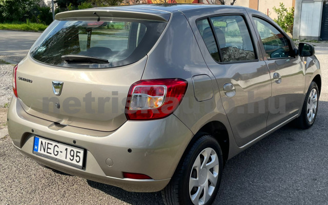 DACIA Sandero 1.2 Arctic személygépkocsi - 1149cm3 Benzin 120155 8/38