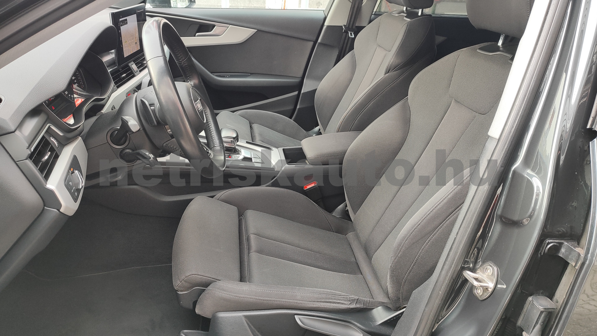 AUDI A4 40 TDI Sport quattro S-tronic személygépkocsi - 1968cm3 Diesel 121371 5/12