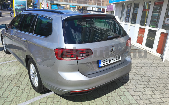 VW Passat 2.0 TDI SCR Business DSG személygépkocsi - 1968cm3 Diesel 121560 12/12
