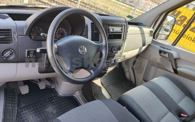 VW Crafter 2.0 CR TDI 35 L4H3 tehergépkocsi 3,5t össztömegig - 1968cm3 Diesel 121413 5/12