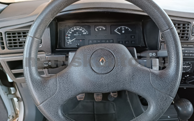 RENAULT R 19 van tehergépkocsi 3,5t össztömegig - 1390cm3 Benzin 120006 8/12