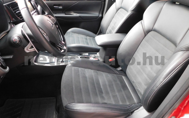 MITSUBISHI Outlander 2.0 MIVEC Instyle CVT (7 sz.) személygépkocsi - 1998cm3 Benzin 119948 5/12