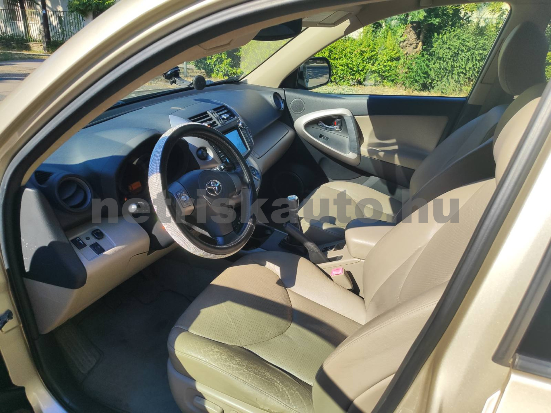 TOYOTA Rav4 2.2 D-4D X Leather személygépkocsi - 2231cm3 Diesel 121518 5/12