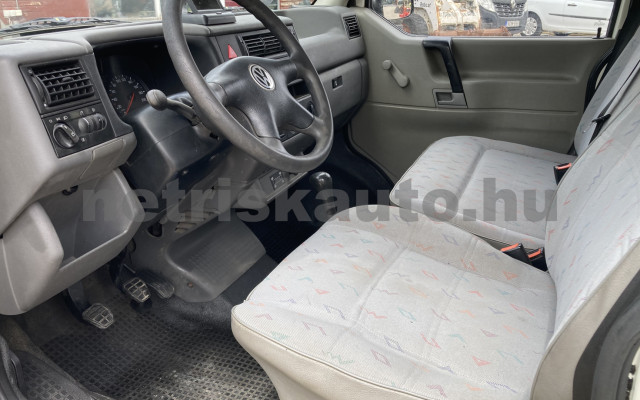 VW Transporter 2.5 Syncro 7DL 1K5 tehergépkocsi 3,5t össztömegig - 2461cm3 Diesel 121522 7/8