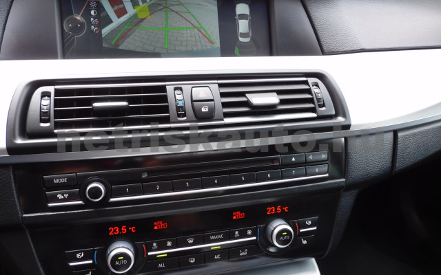 BMW 5-ös sorozat 530d Aut. személygépkocsi - 2993cm3 Diesel 120152 8/12