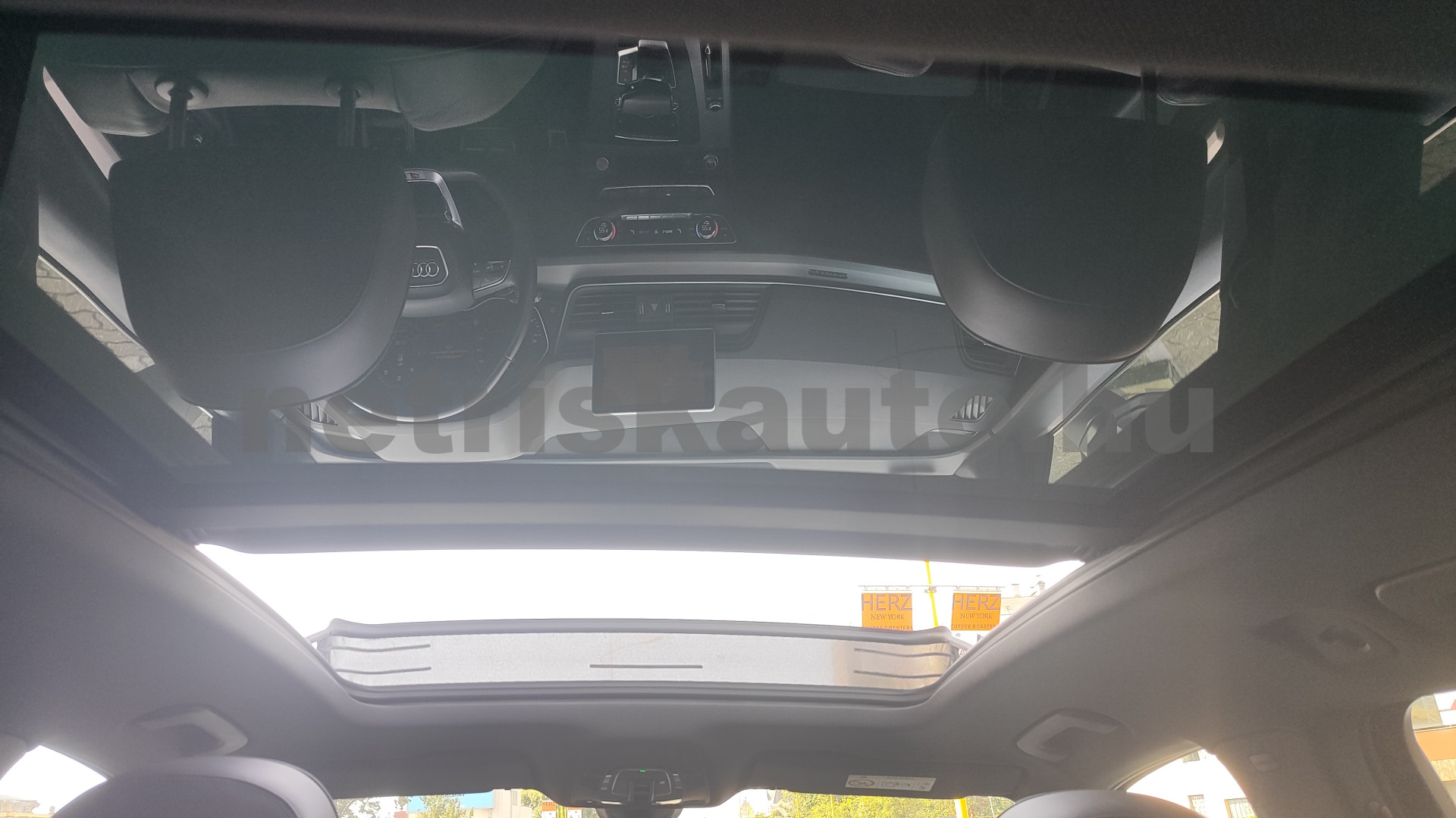 AUDI Q5 40 TDI Sport quattro S-tronic személygépkocsi - 1968cm3 Diesel 121548 8/12