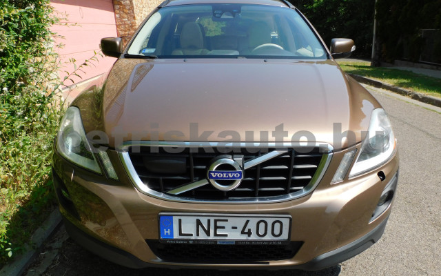 VOLVO XC60 2.4 D [D5] Summum Geartronic személygépkocsi - 2400cm3 Diesel 121176 4/12