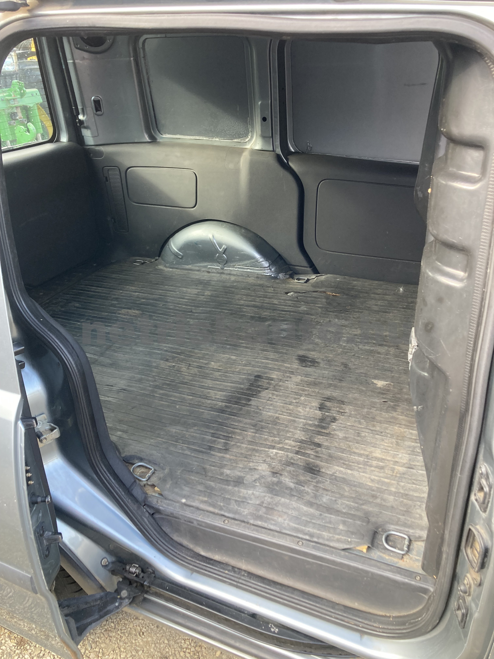 OPEL Combo 1.3 CDTI Business tehergépkocsi 3,5t össztömegig - 1248cm3 Diesel 121486 9/9
