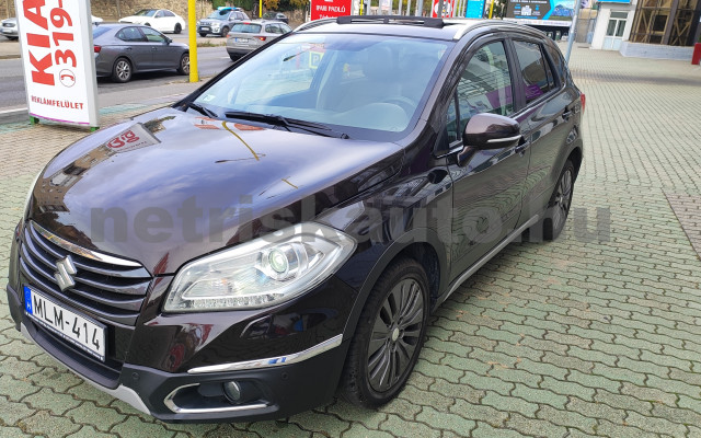 SUZUKI SX4 S-Cross 1.6 DDiS GLX 4WD napfénytető, EASS személygépkocsi - 1598cm3 Diesel 121293 12/12