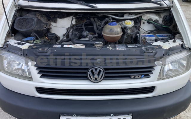VW Transporter 2.5 Mixto tehergépkocsi 3,5t össztömegig - 2461cm3 Diesel 121415 5/9