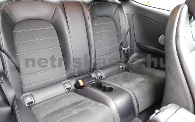 MERCEDES-BENZ C-osztály C 200 4Matic EQ Boost 9G-TRONIC személygépkocsi - 1497cm3 Hybrid 120382 10/12