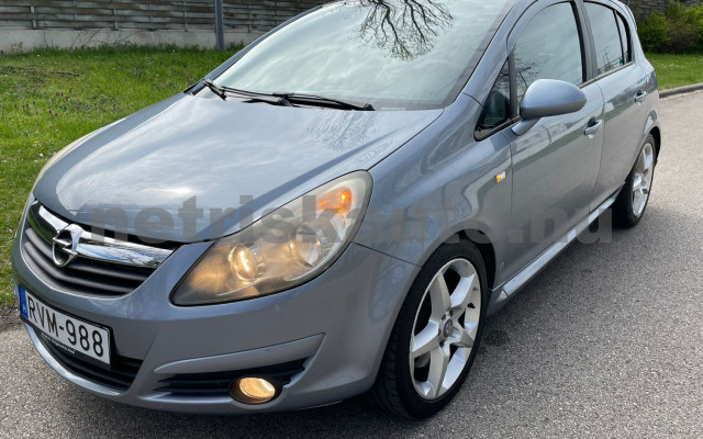 OPEL Corsa 1.6 GSI személygépkocsi - 1598cm3 Benzin 120136 2/39