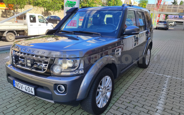 LAND ROVER Discovery 3.0 SDV6 HSE Aut. [7 személy] személygépkocsi - 2993cm3 Diesel 121499 12/12