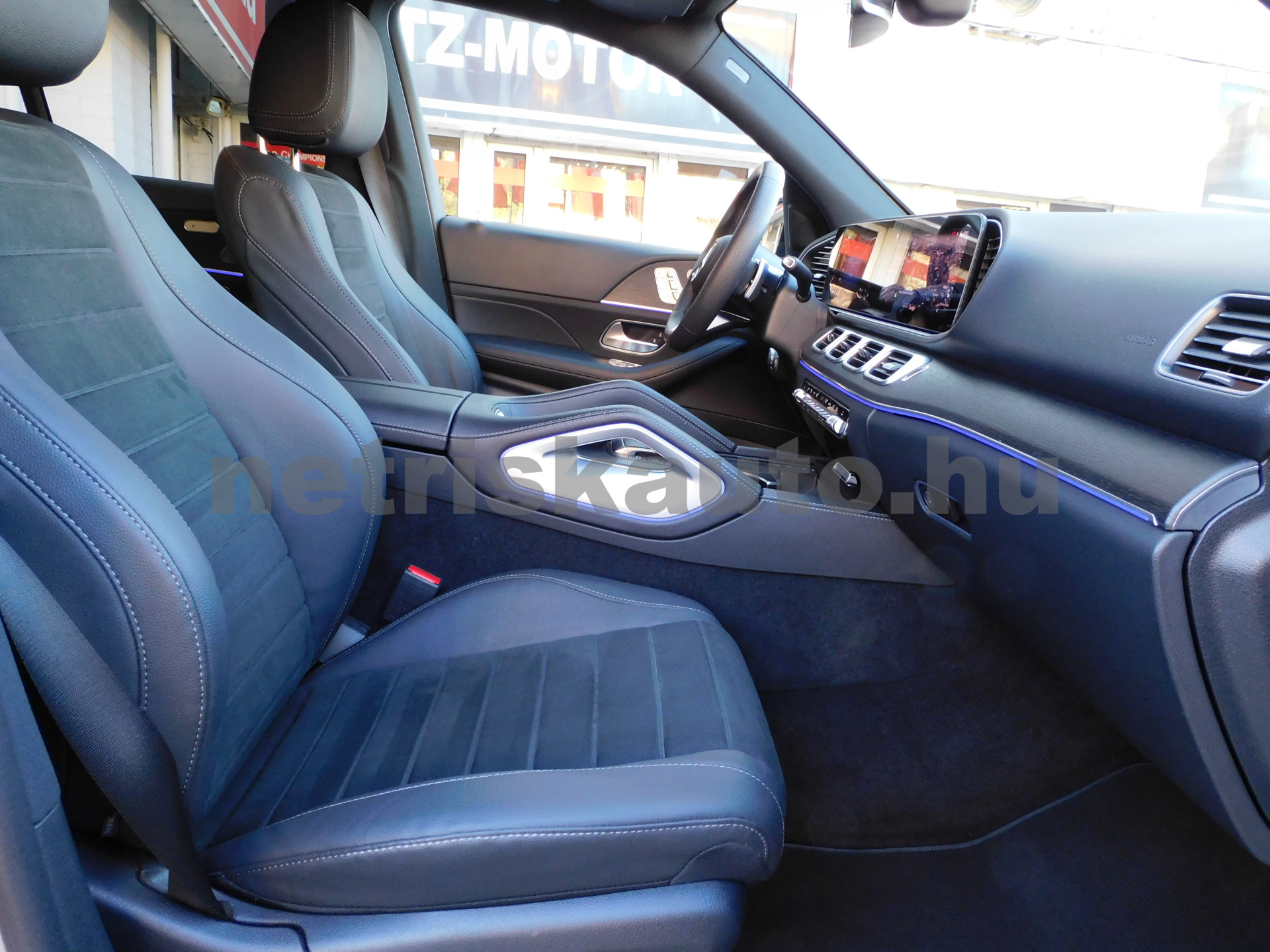 MERCEDES-BENZ GLE-osztály GLE 350 de 4Matic 9G-TRONIC Plug-in személygépkocsi - 1950cm3 Hybrid 121124 9/12