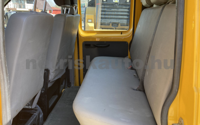 VW Transporter 1.9 TDI tehergépkocsi 3,5t össztömegig - 1896cm3 Diesel 121423 9/10