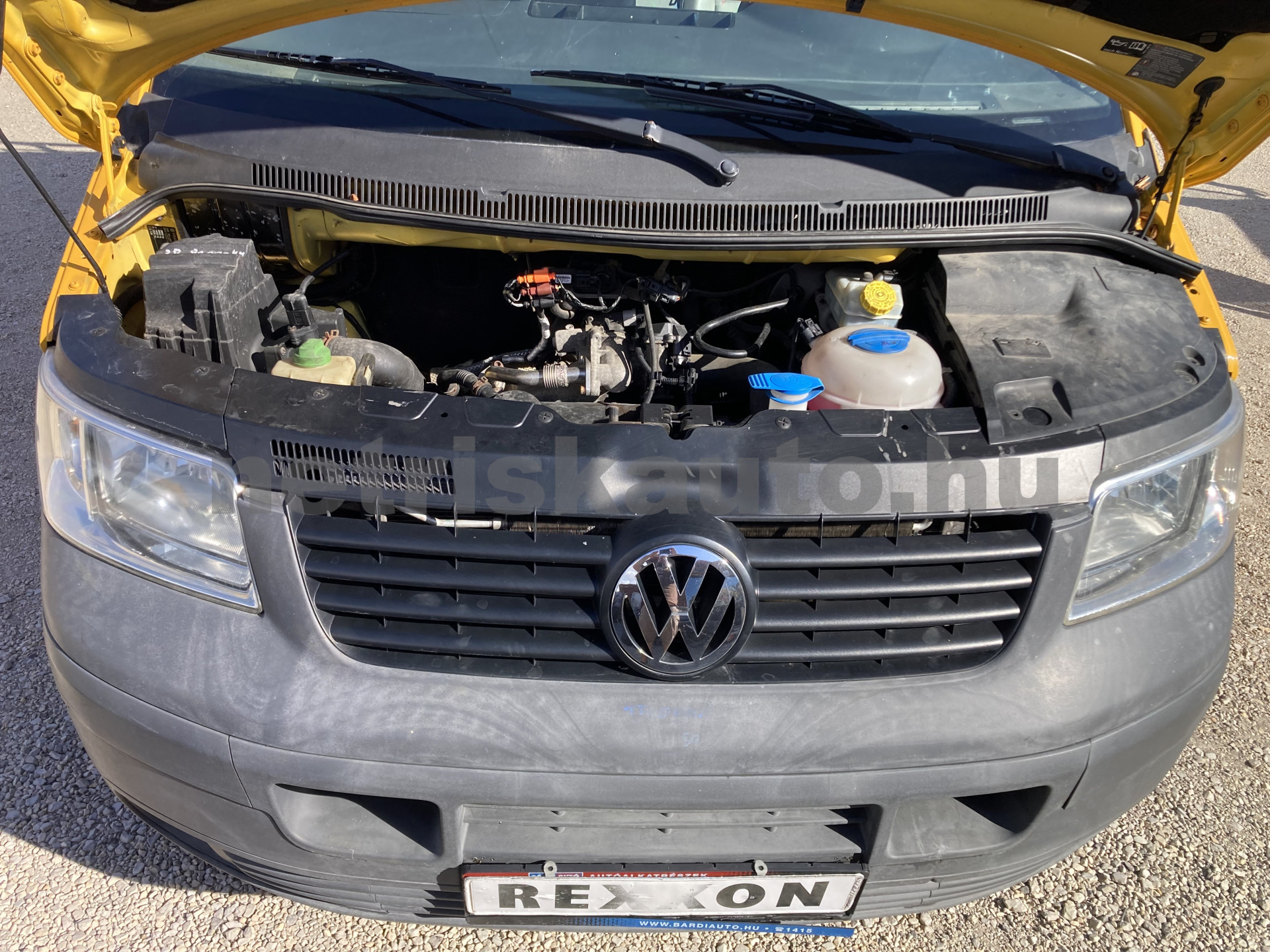 VW Transporter 1.9 TDI tehergépkocsi 3,5t össztömegig - 1896cm3 Diesel 121591 5/10