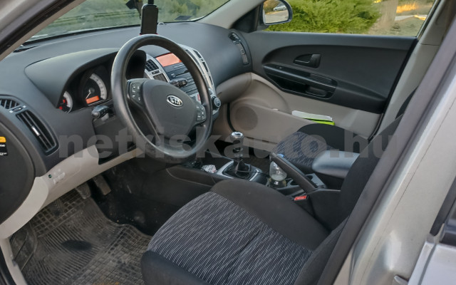 KIA Cee személygépkocsi - 1582cm3 Diesel 121295 10/10