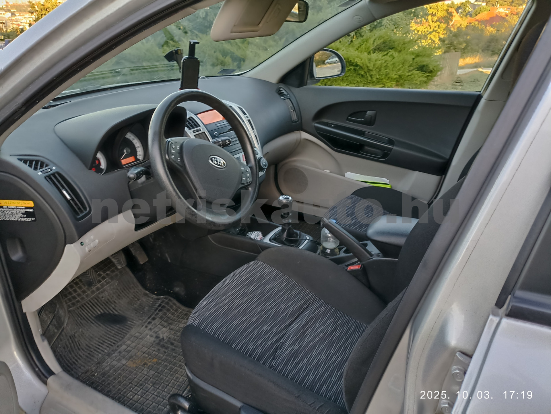 KIA Cee személygépkocsi - 1582cm3 Diesel 121295 10/10