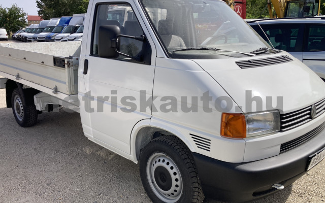 VW Transporter 2.5 7DE 1K2 F tehergépkocsi 3,5t össztömegig - 2461cm3 Diesel 121556 2/8