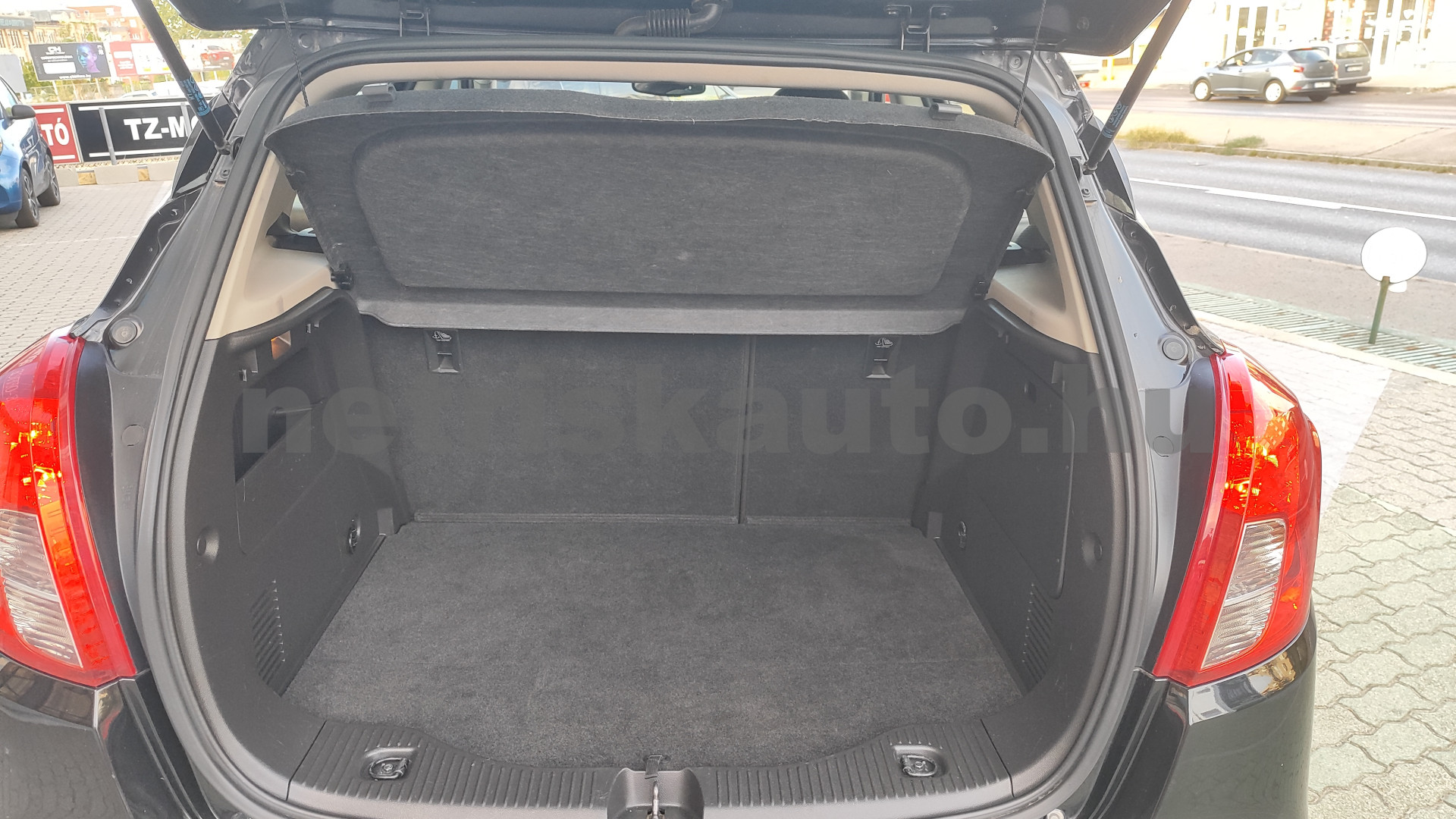 OPEL Mokka 1.6 CDTI Enjoy S-S személygépkocsi - 1598cm3 Diesel 121568 10/12