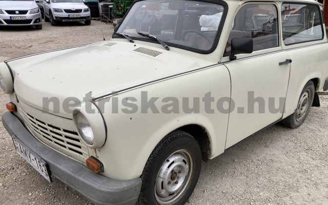 TRABANT 1.1 1.1 Kombi személygépkocsi - 1043cm3 Benzin 121430 2/10