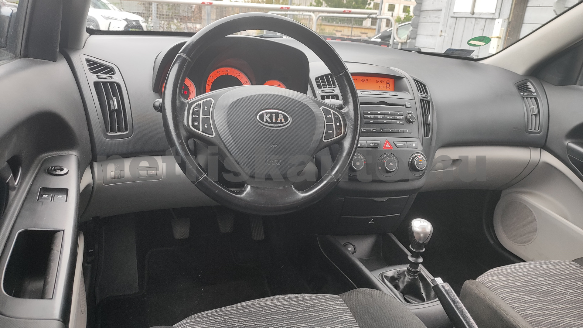 KIA Cee'd 1.4 EX személygépkocsi - 1396cm3 Benzin 121582 6/12