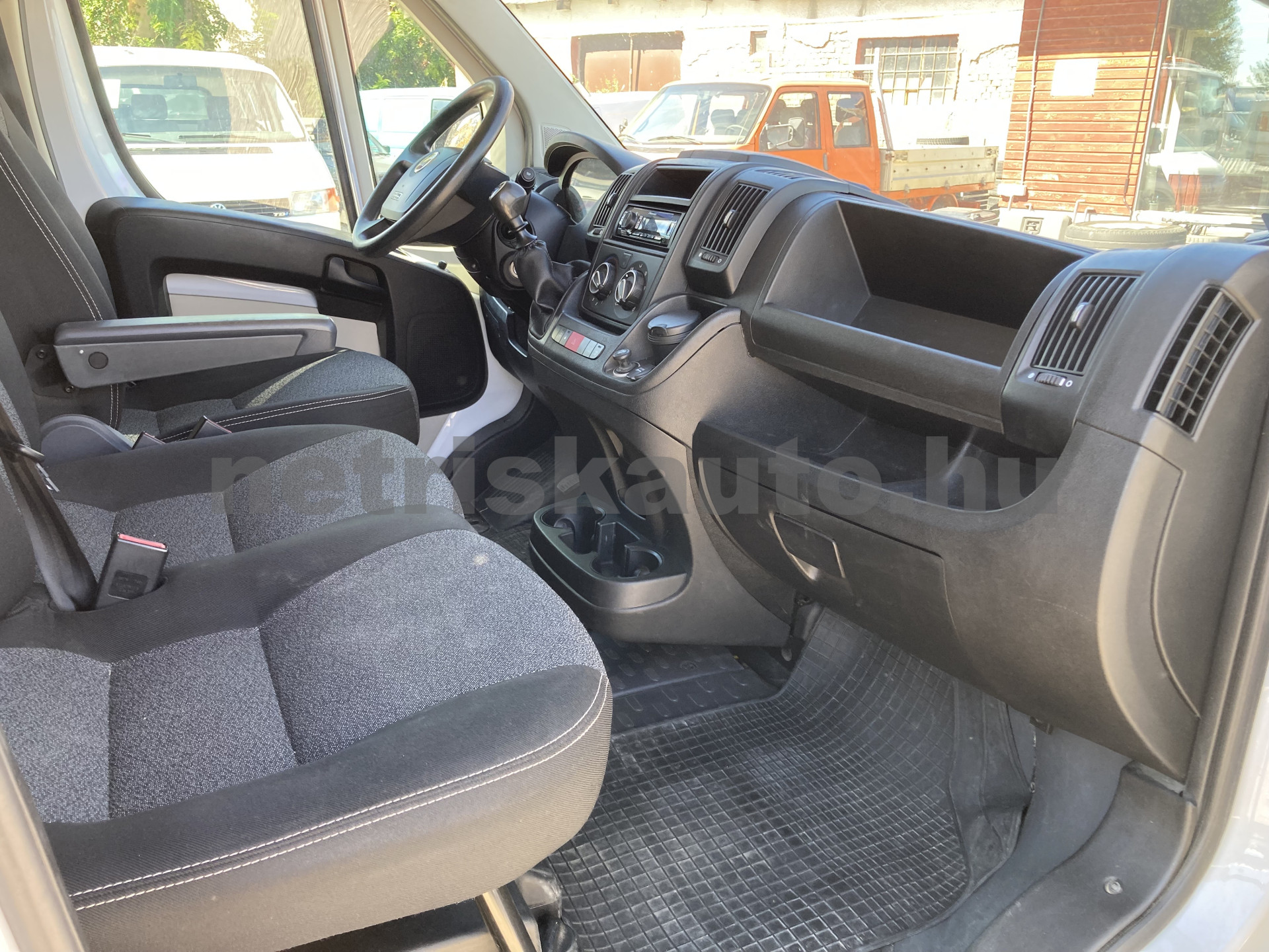 FIAT Ducato 2.3 Mjet LWB 3.3 t tehergépkocsi 3,5t össztömegig - 2287cm3 Diesel 121565 8/10