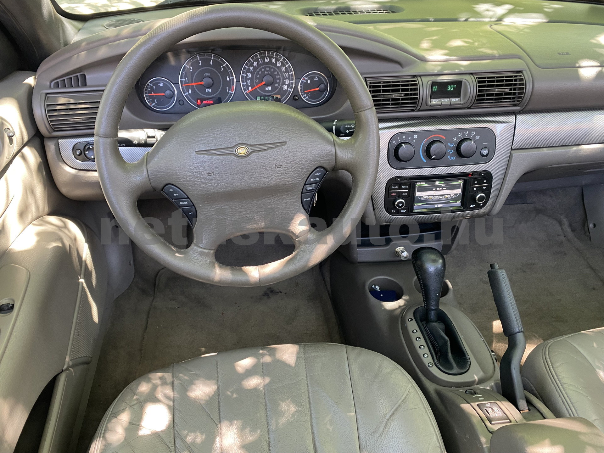 CHRYSLER Sebring 2.7 Limited Aut. személygépkocsi - 2736cm3 Benzin 121510 6/12