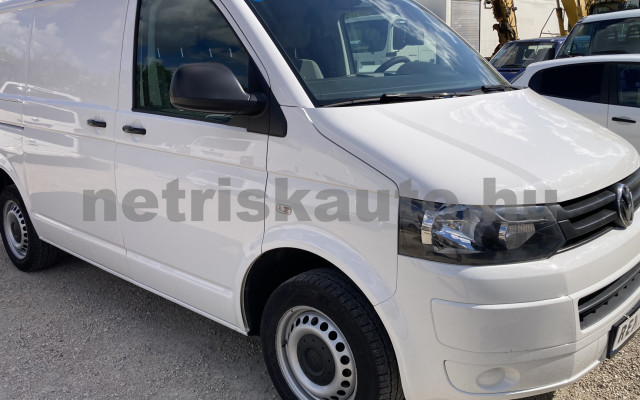VW Transporter 2.0 CR TDI Basic tehergépkocsi 3,5t össztömegig - 1968cm3 Diesel 121450 2/9