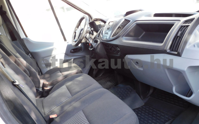 FORD Transit 2.2 TDCi 350 LWB E Trend tehergépkocsi 3,5t össztömegig - 2198cm3 Diesel 121226 9/12