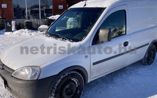 OPEL Combo 1.3 CDTI Business tehergépkocsi 3,5t össztömegig - 1248cm3 Diesel 121368 2/9