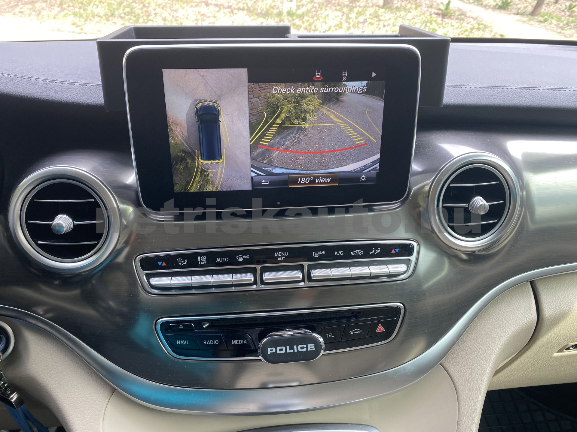 MERCEDES-BENZ V-osztály V 220 d K 4Matic Aut. tehergépkocsi 3,5t össztömegig - 2143cm3 Diesel 121433 7/12