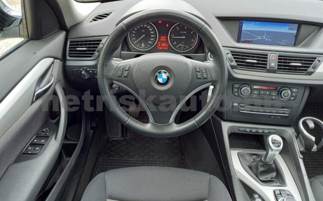 BMW X1 személygépkocsi - 1995cm3 Diesel 120753 10/40