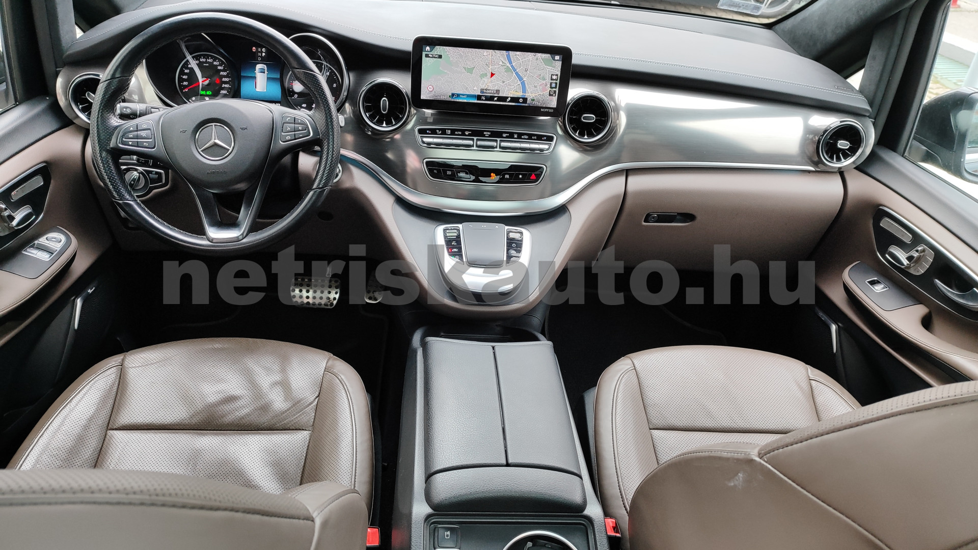 MERCEDES-BENZ V-osztály V 300 BlueTEC/d K Aut. 7sz tehergépkocsi 3,5t össztömegig - 1950cm3 Diesel 121354 5/12