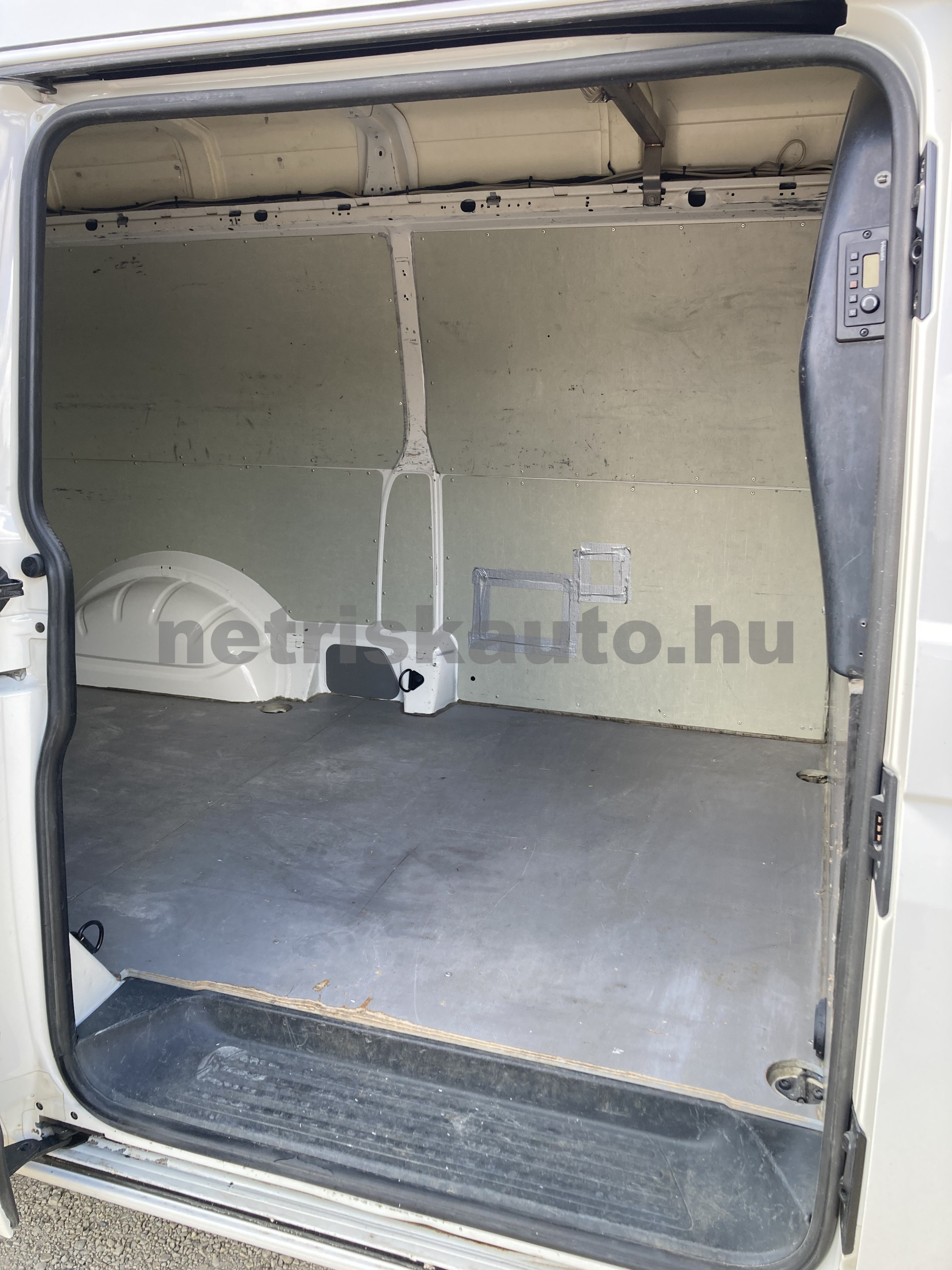 VW Transporter 2.0 CR TDI 4motion tehergépkocsi 3,5t össztömegig - 1968cm3 Diesel 121593 7/9