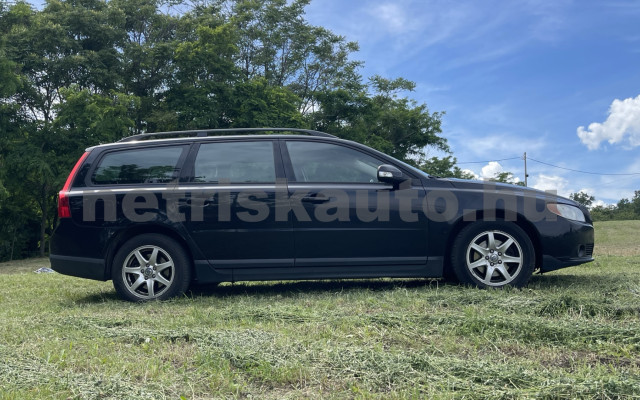 VOLVO V70/XC70 2.0 D Ocean Race személygépkocsi - 1997cm3 Diesel 120264 2/12