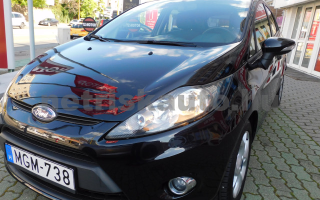 FORD Fiesta 1.4 Champions személygépkocsi - 1388cm3 Benzin 120158 3/12