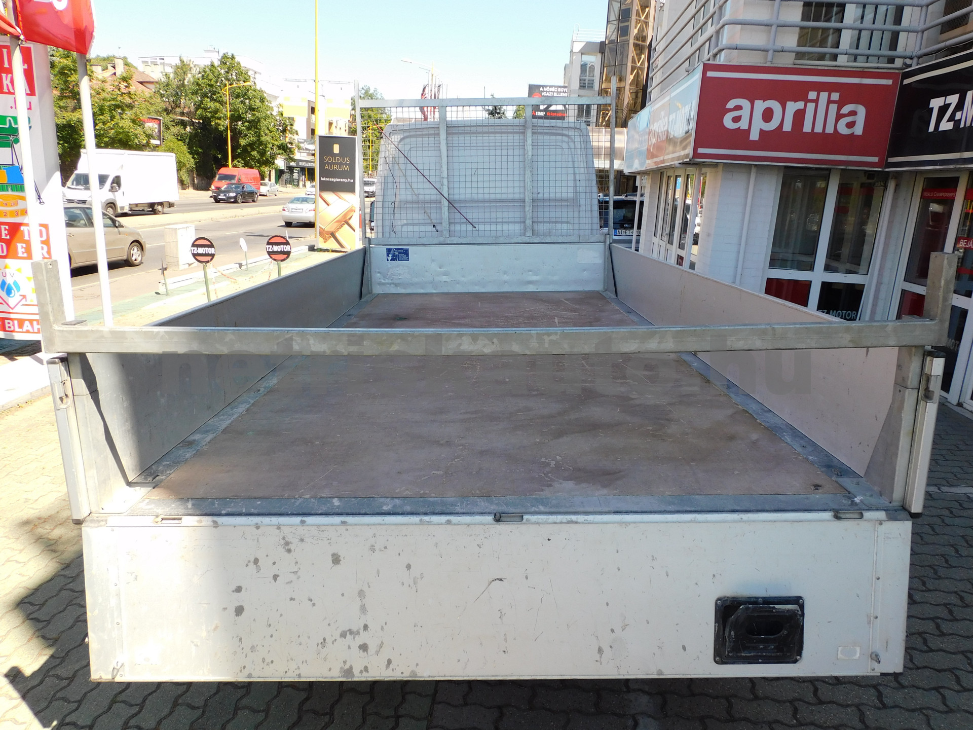 MERCEDES-BENZ Sprinter 317 CDI 907.131.13 tehergépkocsi 3,5t össztömegig - 1950cm3 Diesel 121200 4/12