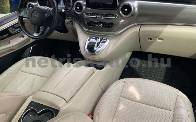 MERCEDES-BENZ V-osztály V 220 d K 4Matic Aut. tehergépkocsi 3,5t össztömegig - 2143cm3 Diesel 121433 9/12