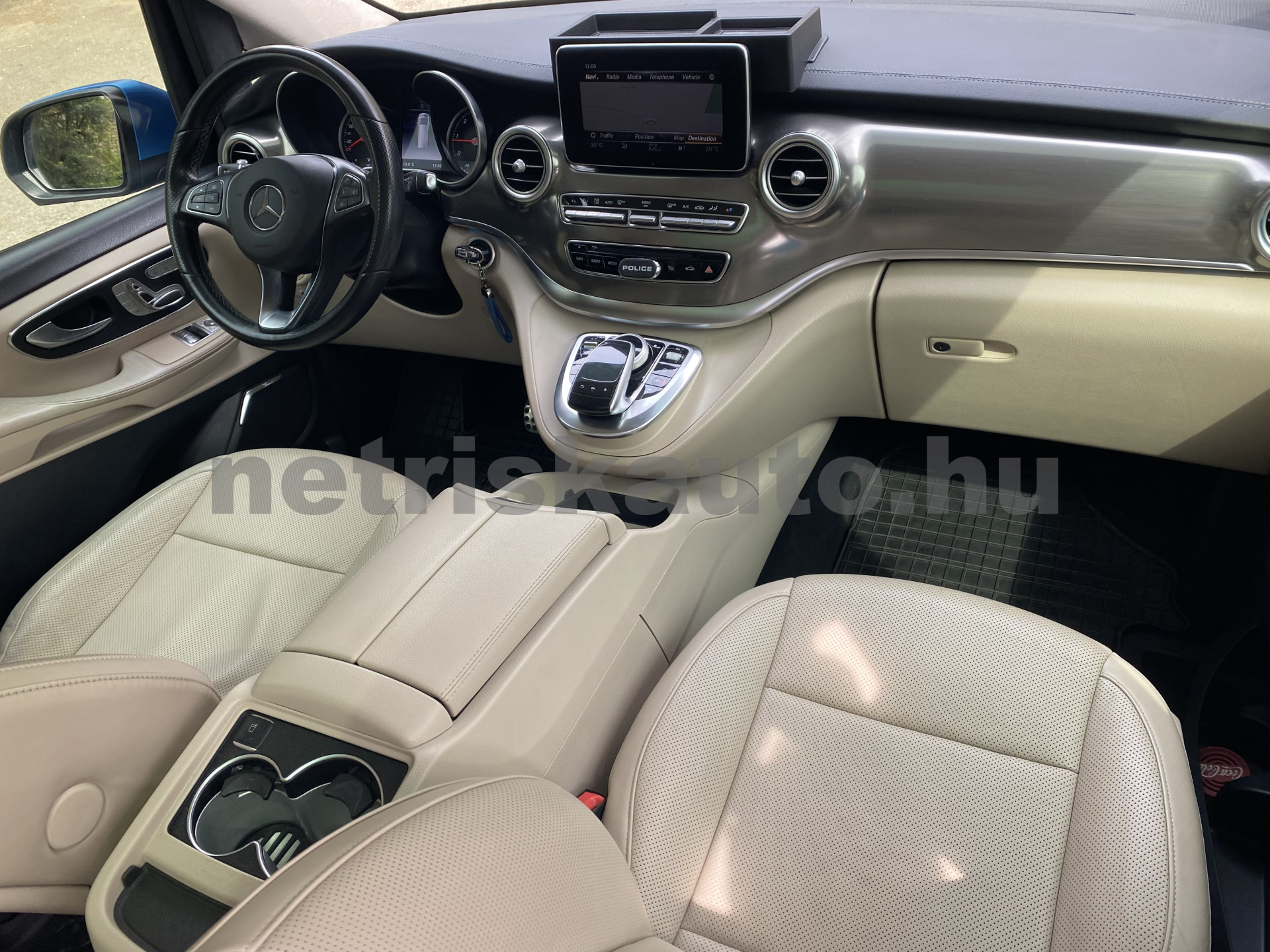 MERCEDES-BENZ V-osztály V 220 d K 4Matic Aut. tehergépkocsi 3,5t össztömegig - 2143cm3 Diesel 121433 9/12