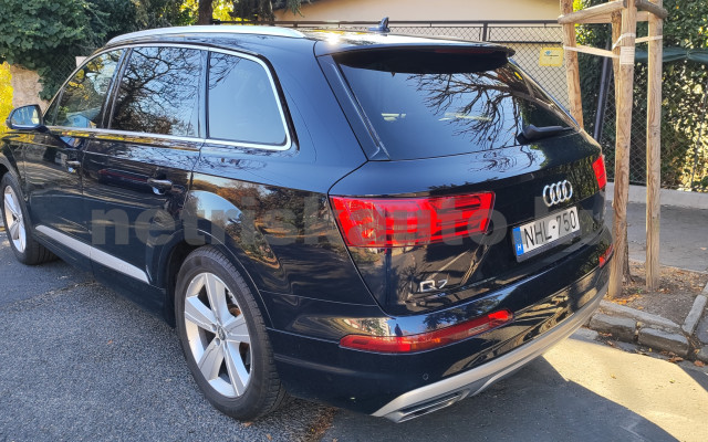 AUDI Q7 3.0 V6 TDI quattro tiptronic személygépkocsi - 2967cm3 Diesel 121310 2/12