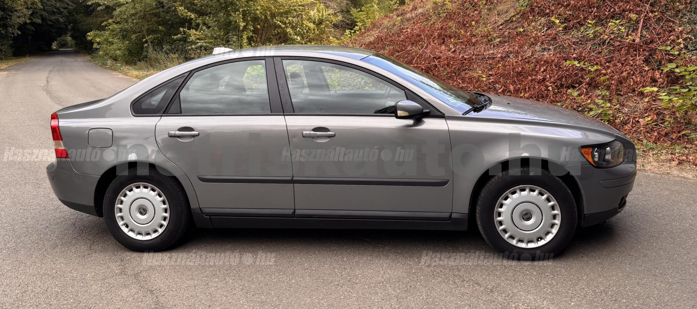 VOLVO S40 1.6 Momentum személygépkocsi - 1596cm3 Benzin 121595 3/9