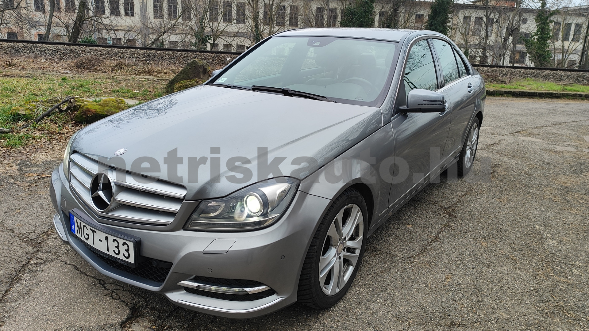 MERCEDES-BENZ C-osztály C 180 BlueEFFICIENCY Avantgarde Aut személygépkocsi - 1595cm3 Benzin 121402 11/12