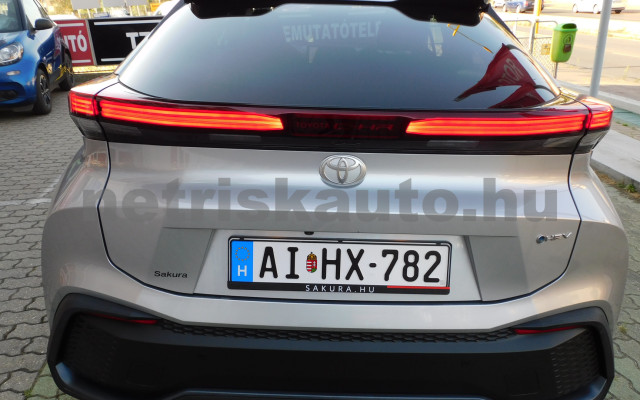TOYOTA C-HR 1.8 Hybrid Style e-CVT személygépkocsi - 1798cm3 Hybrid 121244 5/12