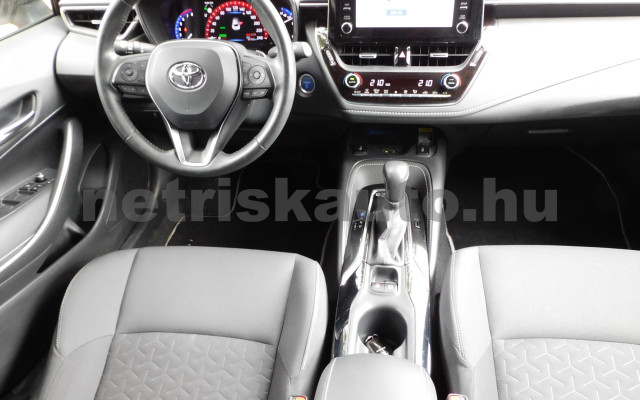 TOYOTA Corolla 2.0 Hybrid Comfort e-CVT személygépkocsi - 1987cm3 Hybrid 120401 7/12
