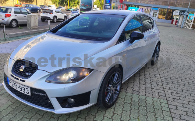 SEAT Leon 2.0 TFSI Cupra R személygépkocsi - 1984cm3 Benzin 121495 11/12