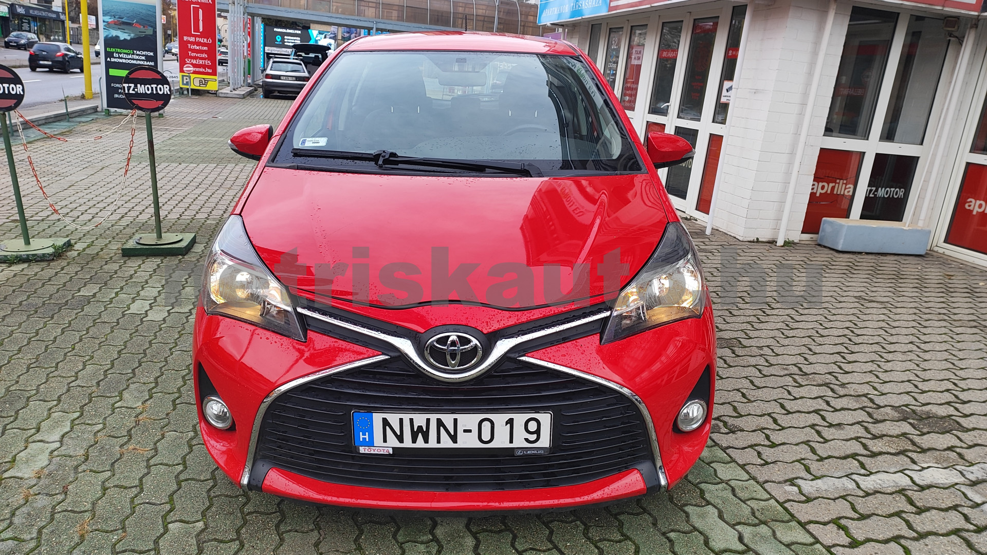 TOYOTA Yaris 1.33 Active CVT személygépkocsi - 1329cm3 Benzin 121327 3/12
