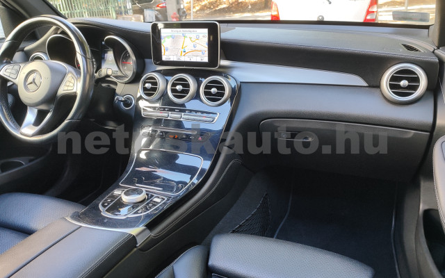 MERCEDES-BENZ GLC-osztály GLC 220 d 4Matic 9G-TRONIC személygépkocsi - 2143cm3 Diesel 121610 9/12
