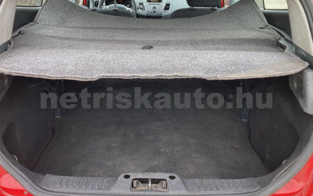 FORD Fiesta 1.4 TDCi Ambiente tehergépkocsi 3,5t össztömegig - 1399cm3 Diesel 120192 7/8